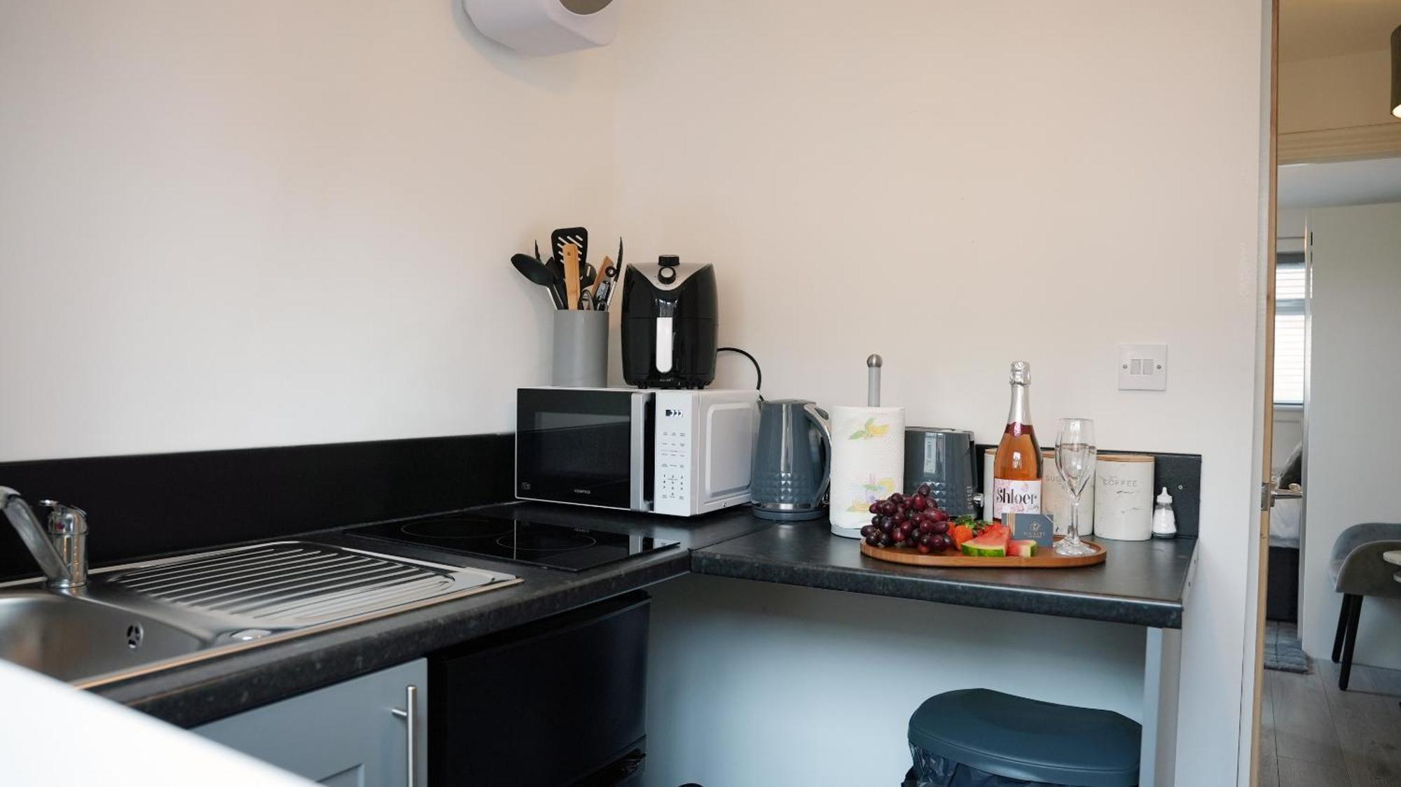 City Centre House, Parking With Ev, Free Wifi, Netflix Coventry Zewnętrze zdjęcie